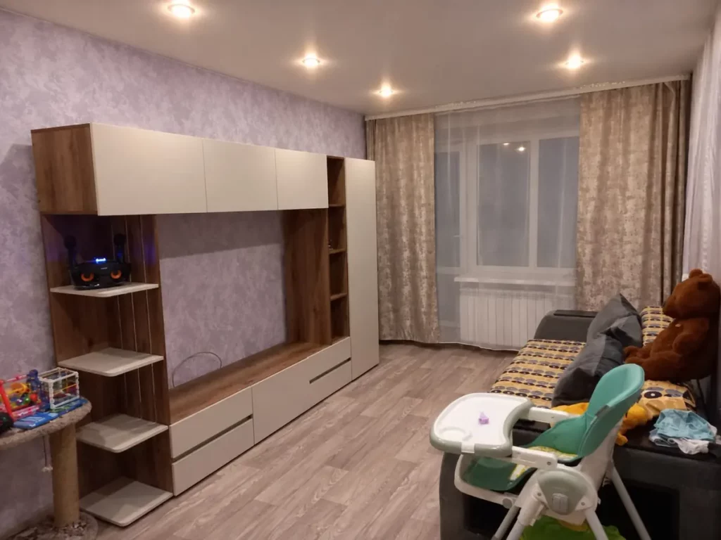 Стенка в гостиную с ТВ-зоной, стеллажом и шкафом